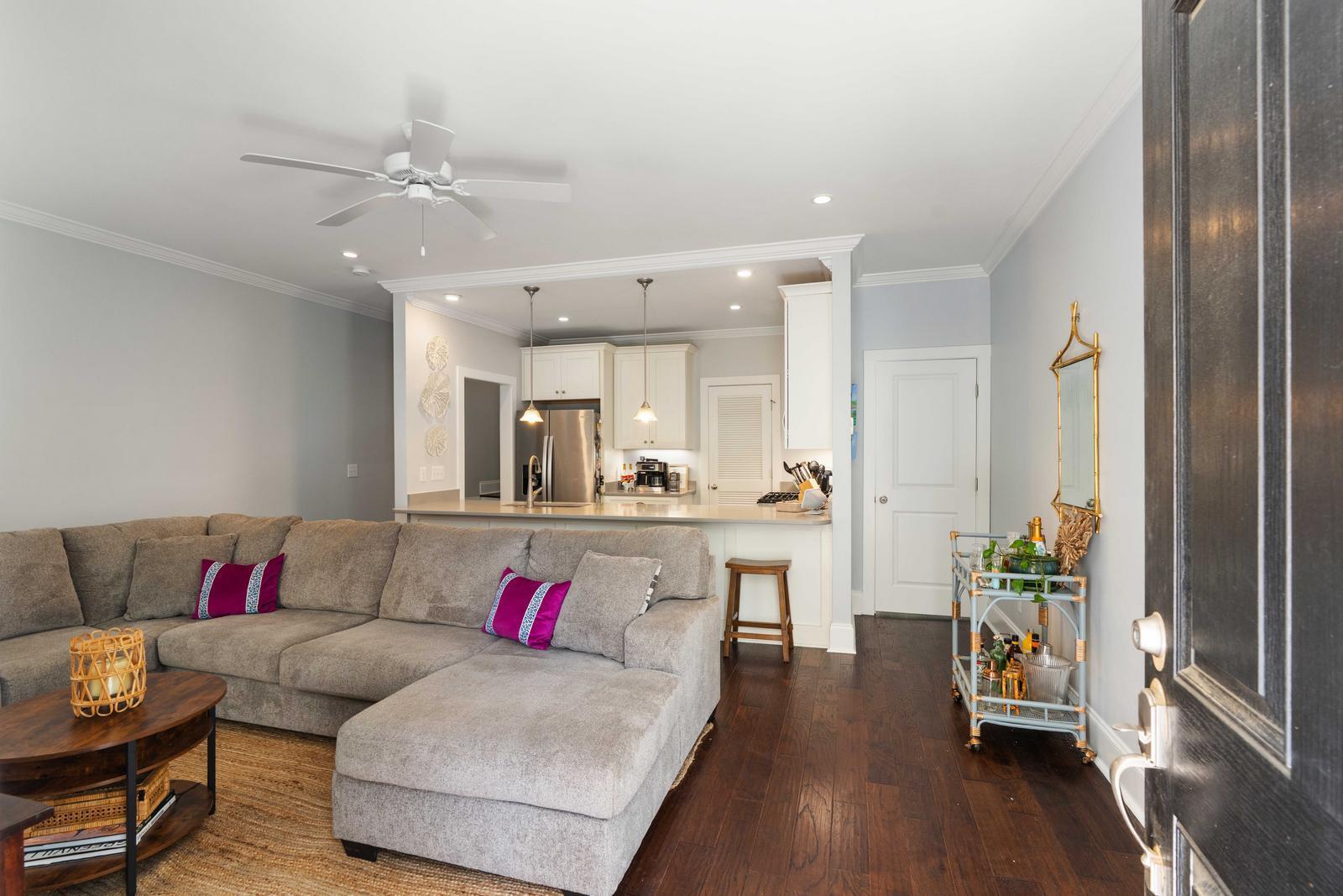 34 Dereef Court