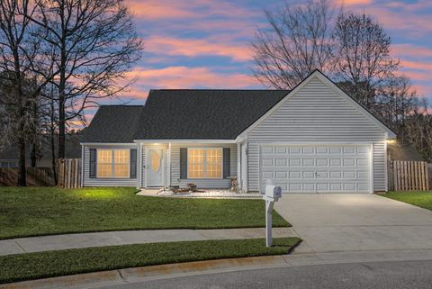 A home in Moncks Corner