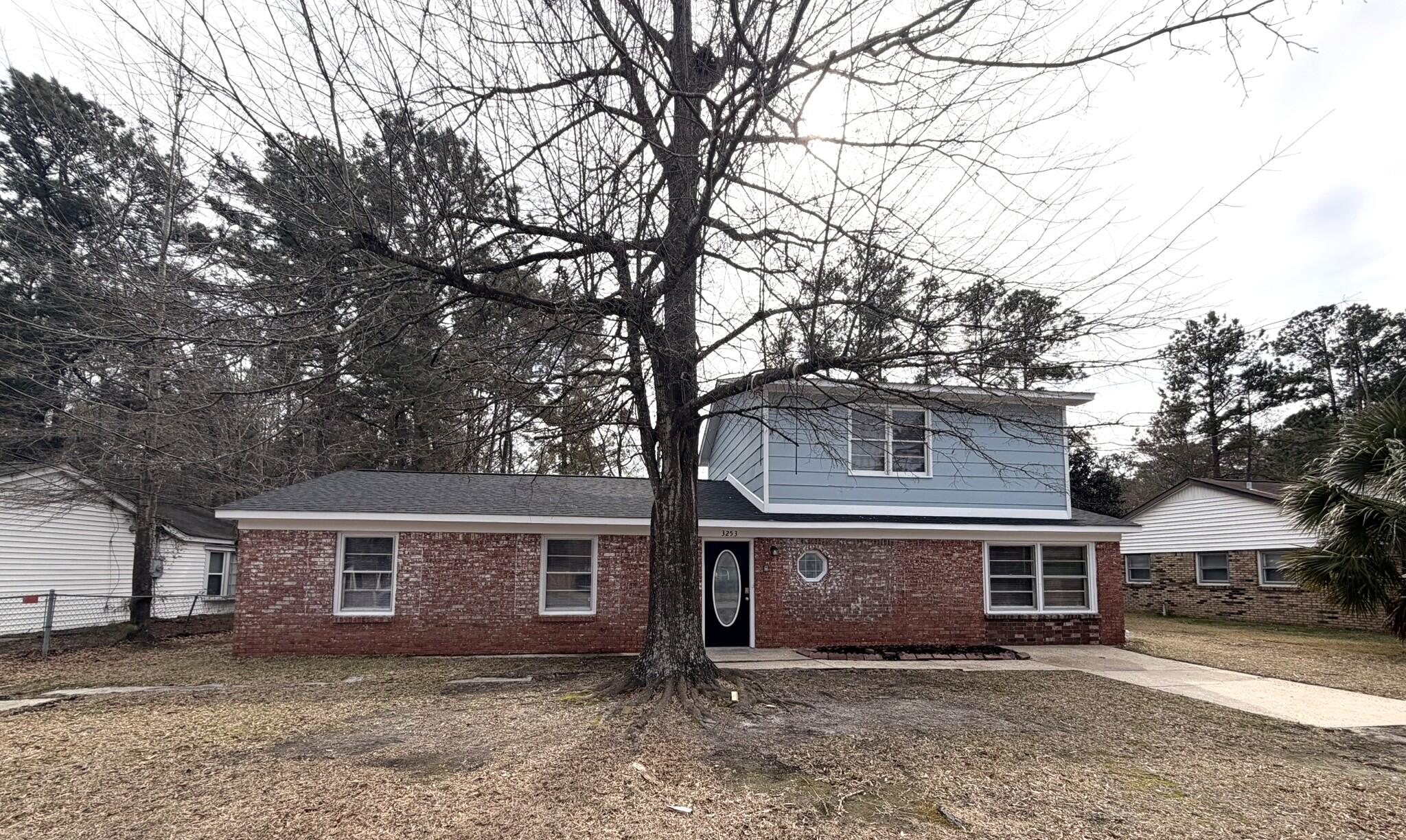 3253 Stonehaven Drive