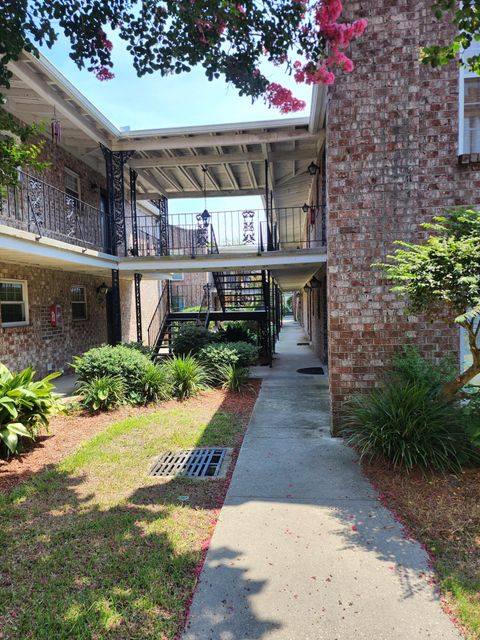 Photo of 867 Colony Drive #F 118, Charleston, SC 29407 (MLS # 25017647)