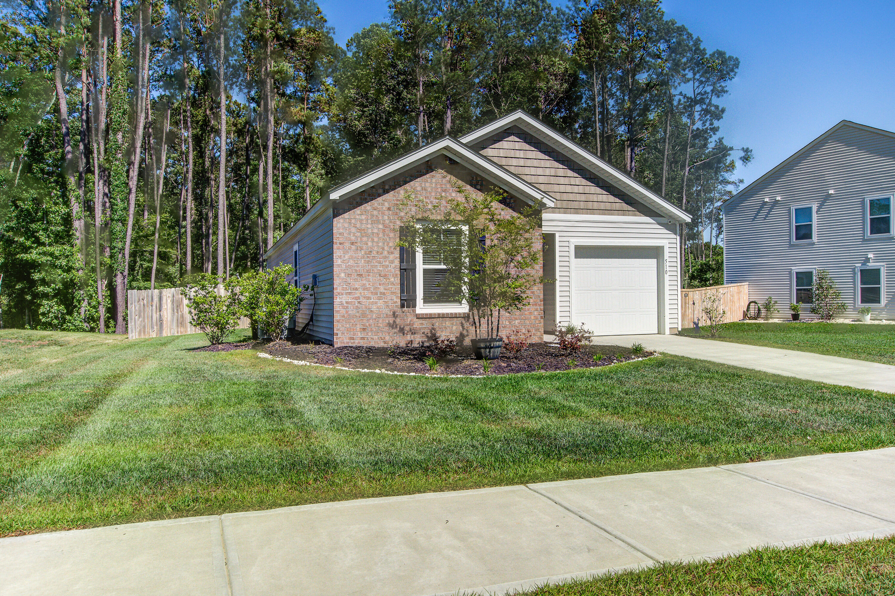 510 Shady Maple Street