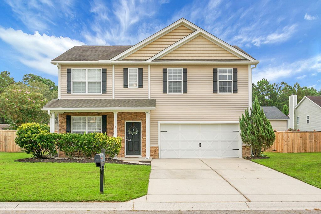 Photo of 304 Sabal Palmetto Court, Moncks Corner, SC 29461 (MLS # 25025178)