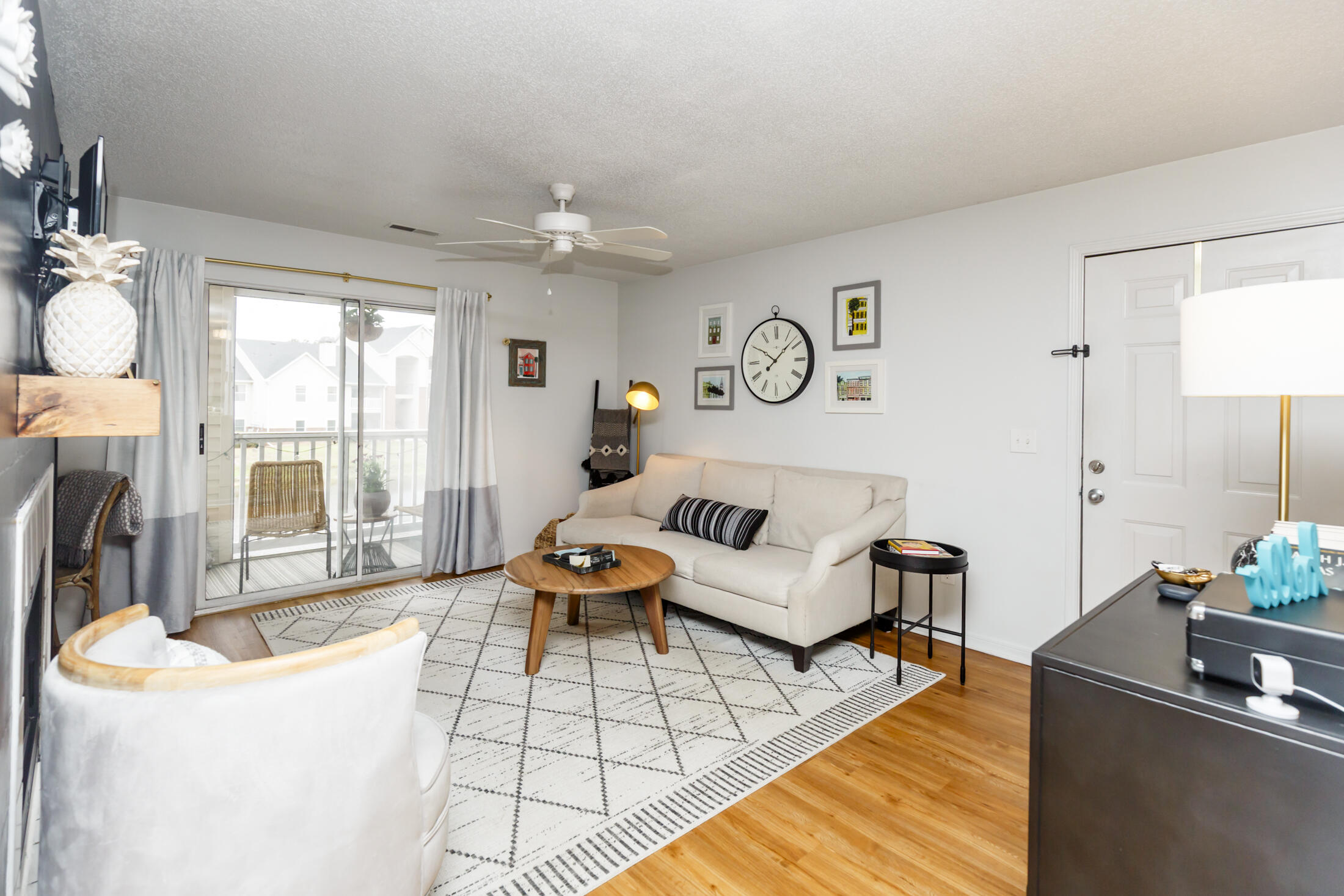 2011 N Highway 17 Unit 1600g