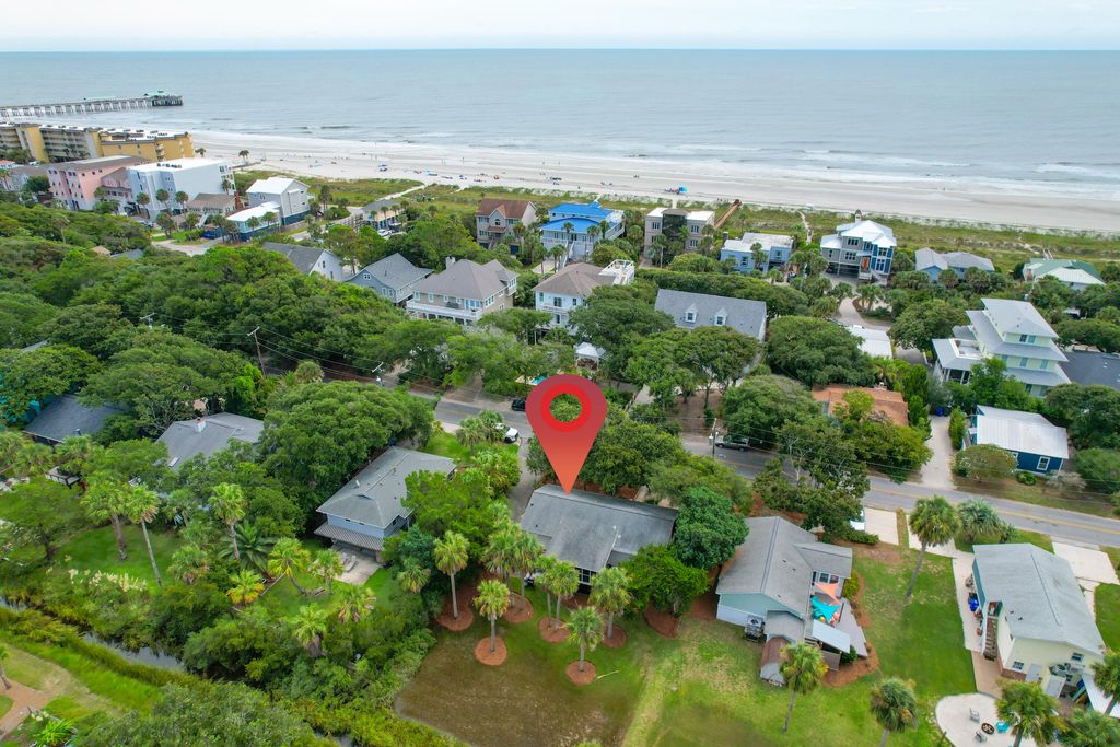 Photo of 312 W Cooper Avenue, Folly Beach, SC 29439 (MLS # 25024879)