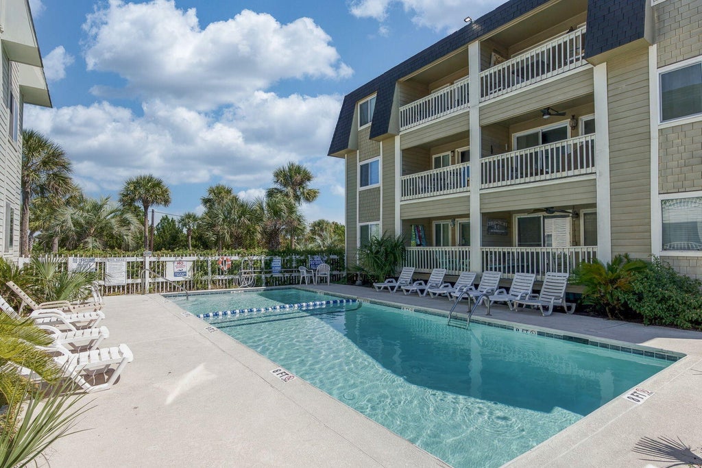 Photo of 1400 Ocean Boulevard #103, Isle of Palms, SC 29451 (MLS # 26026828)