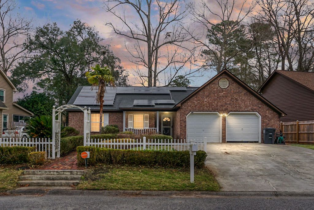 Photo of 235 Knightsbridge Drive, North Charleston, SC 29418 (MLS # 26003588)