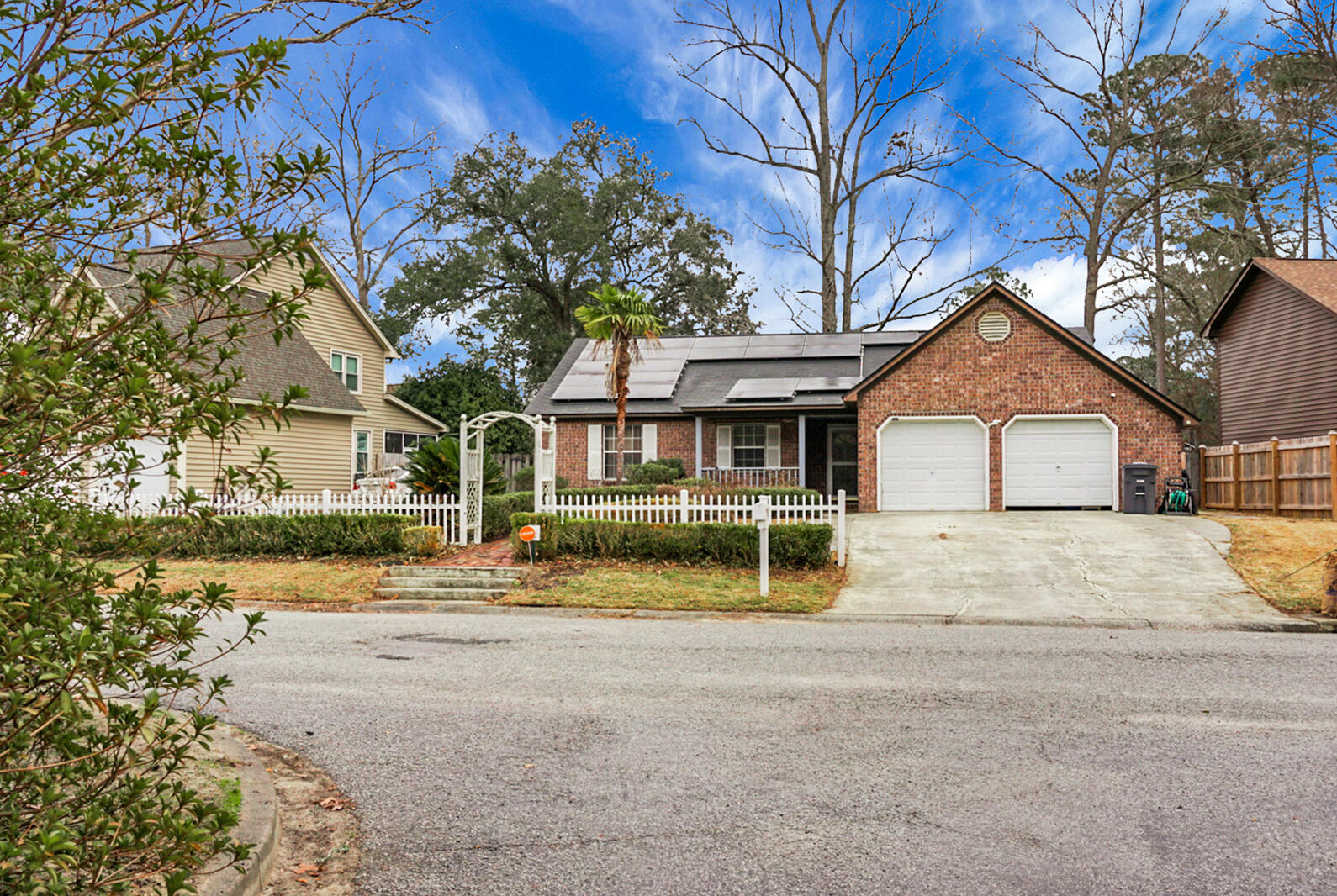 235 Knightsbridge Drive