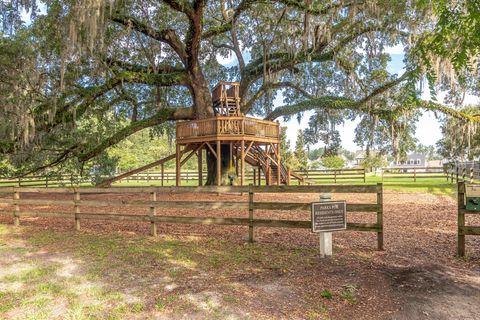 A home in Summerville