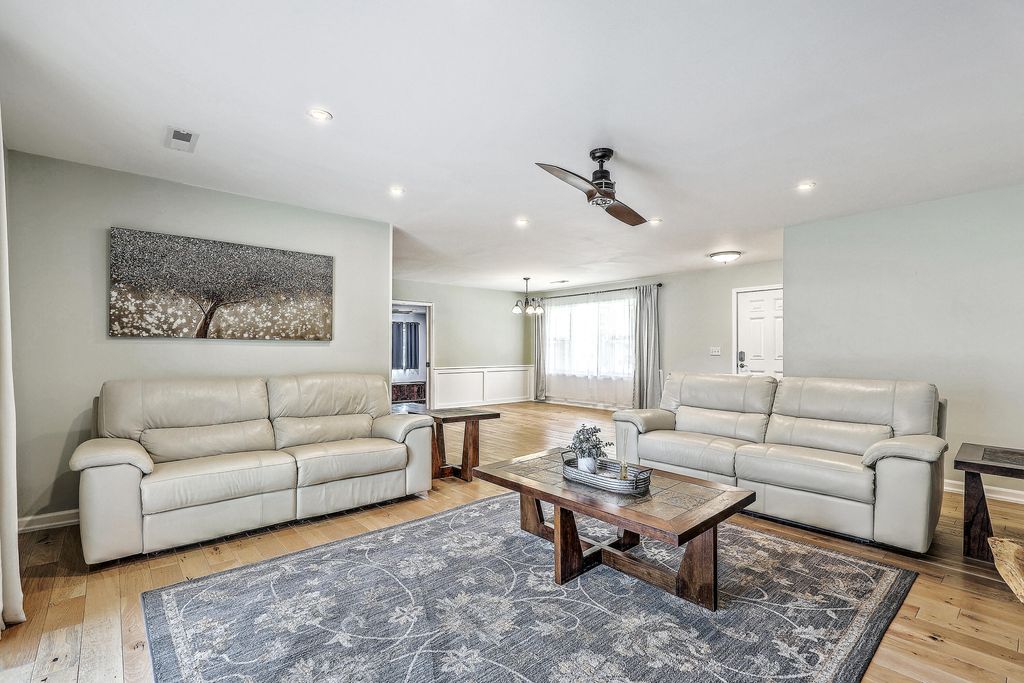Photo of 1288 Old Colony Road, Mount Pleasant, SC 29464 (MLS # 25026390)