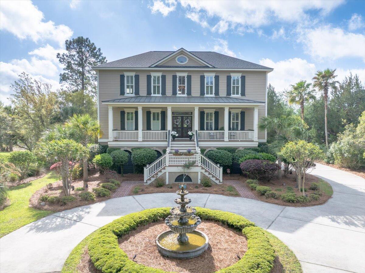2444 Darts Cove Way