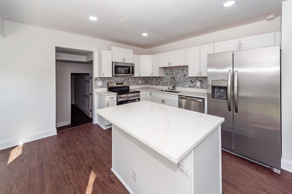Photo of 1022 Miles Jamison Road, Summerville, SC 29485 (MLS # 26012796)