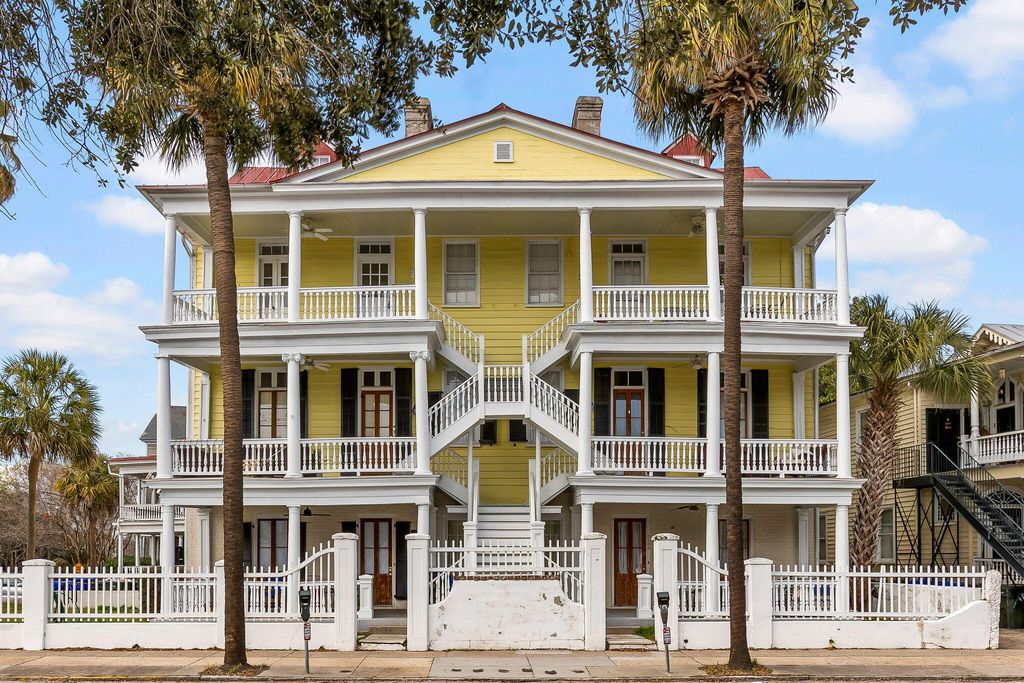Photo of 210 Calhoun Street #A, Charleston, SC 29401 (MLS # 26006214)