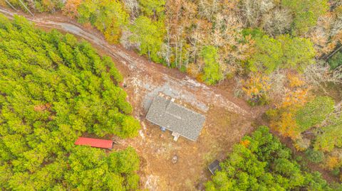 A home in Cottageville