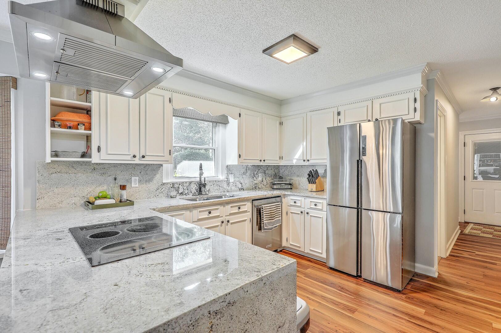 106 Santee Cooper Annex