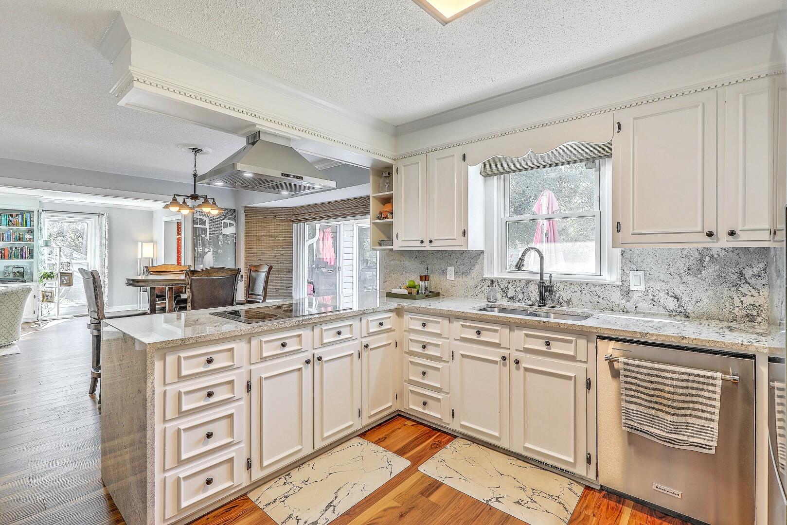 106 Santee Cooper Annex