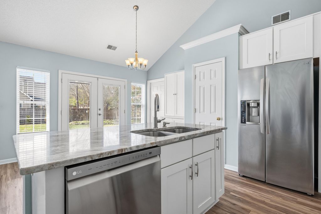 Photo of 104 Oakbluff Road, Summerville, SC 29485 (MLS # 26007037)