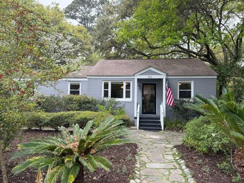 Photo of 311 Cassina Road, Charleston, SC 29407 (MLS # 26008907)