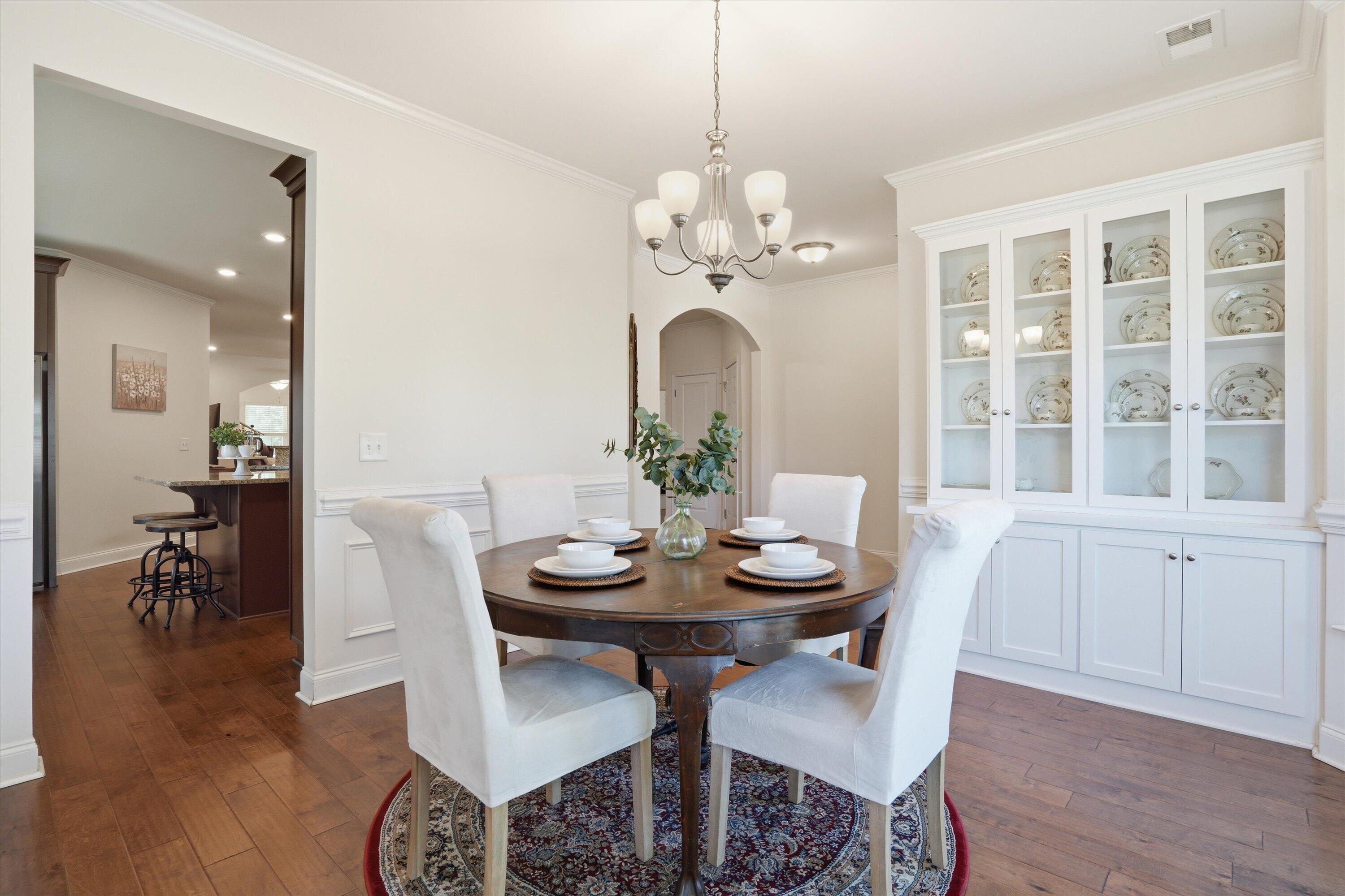 9712 Table Mountain Lane