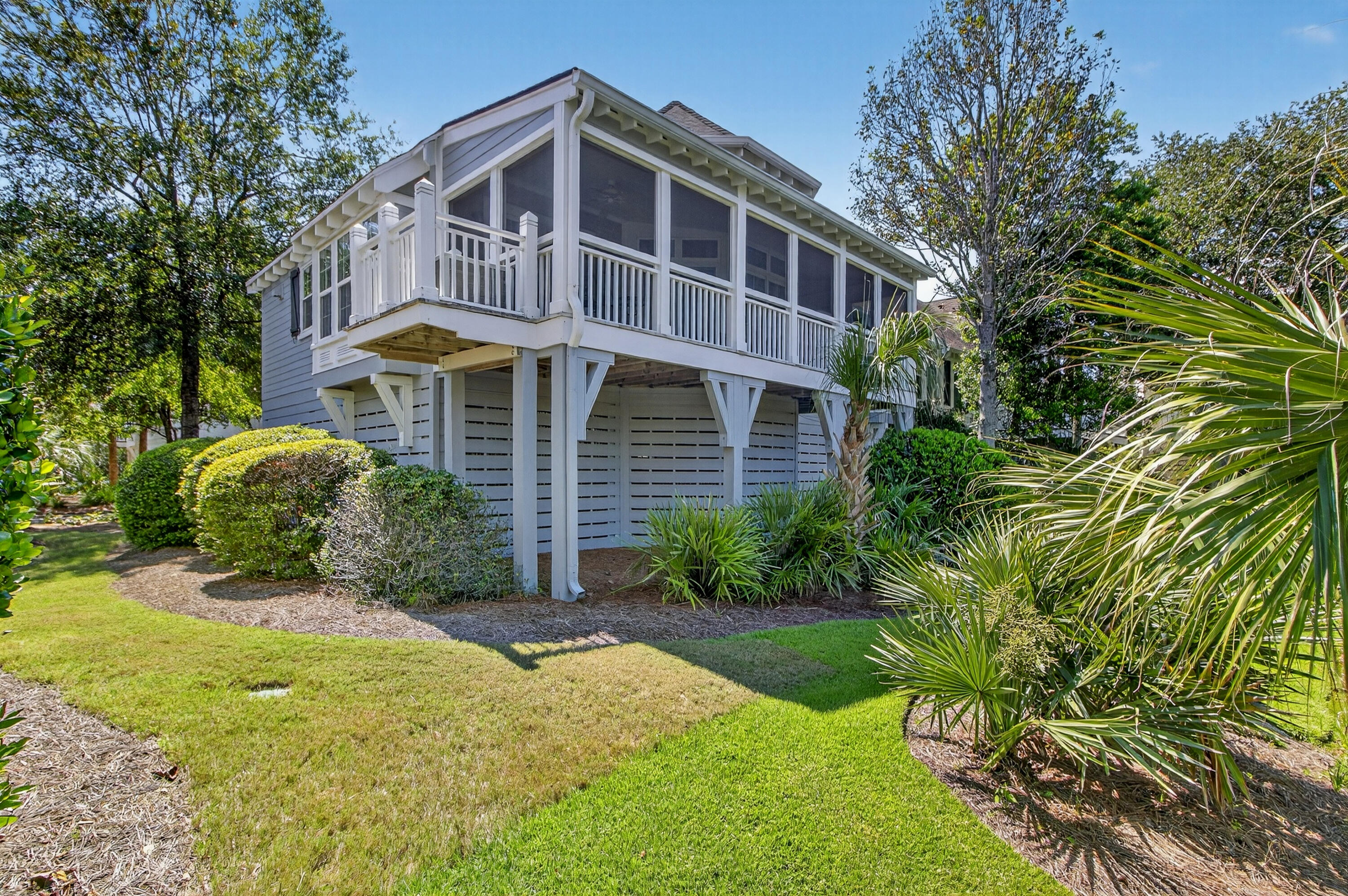 1529 Sea Palms Crescent