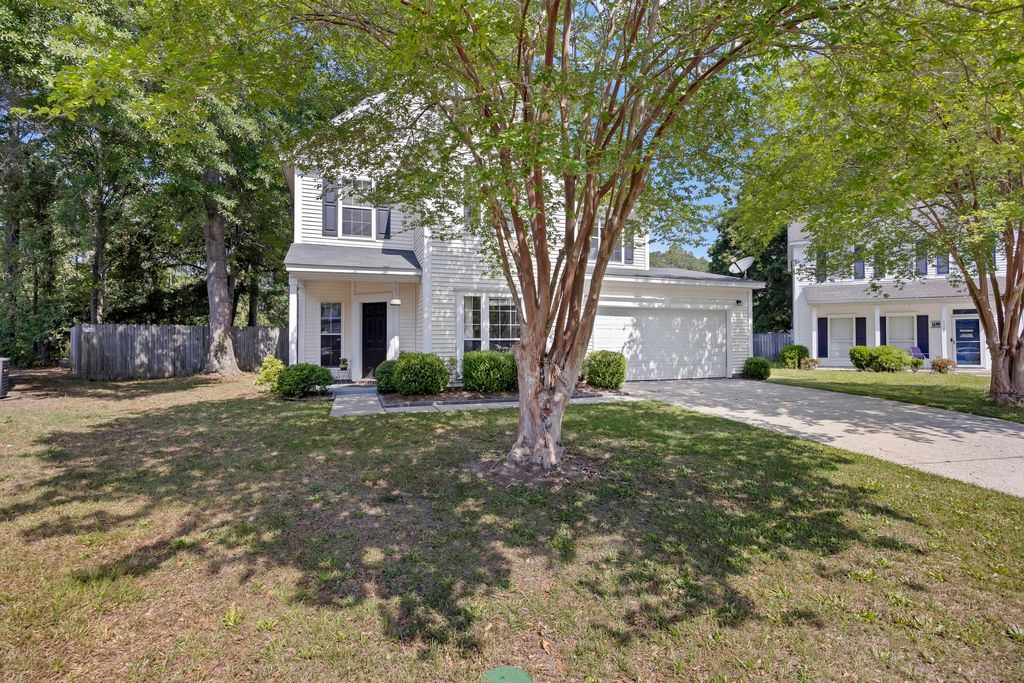 Photo of 4117 Eastbury Court, Charleston, SC 29420 (MLS # 26012005)