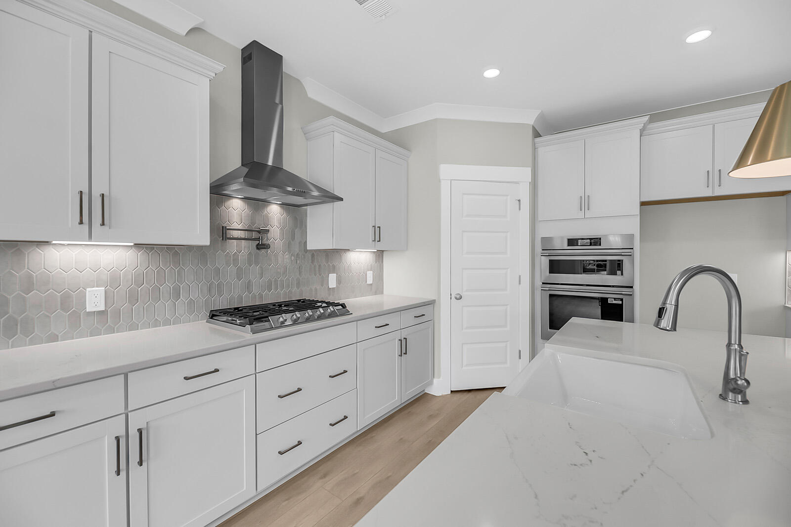 116 Crosscut Lane