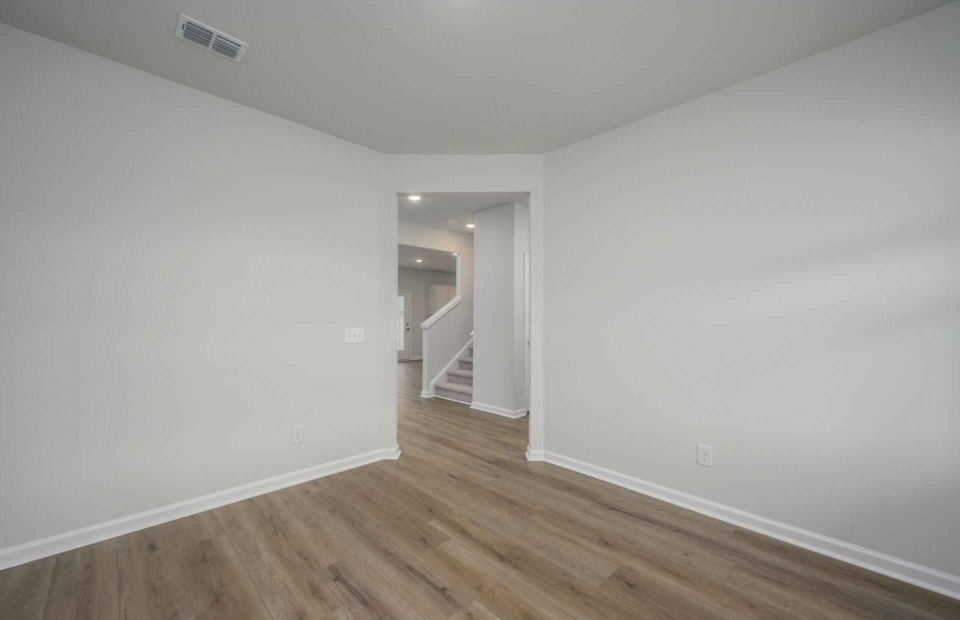 758 Meadowbrook Lane