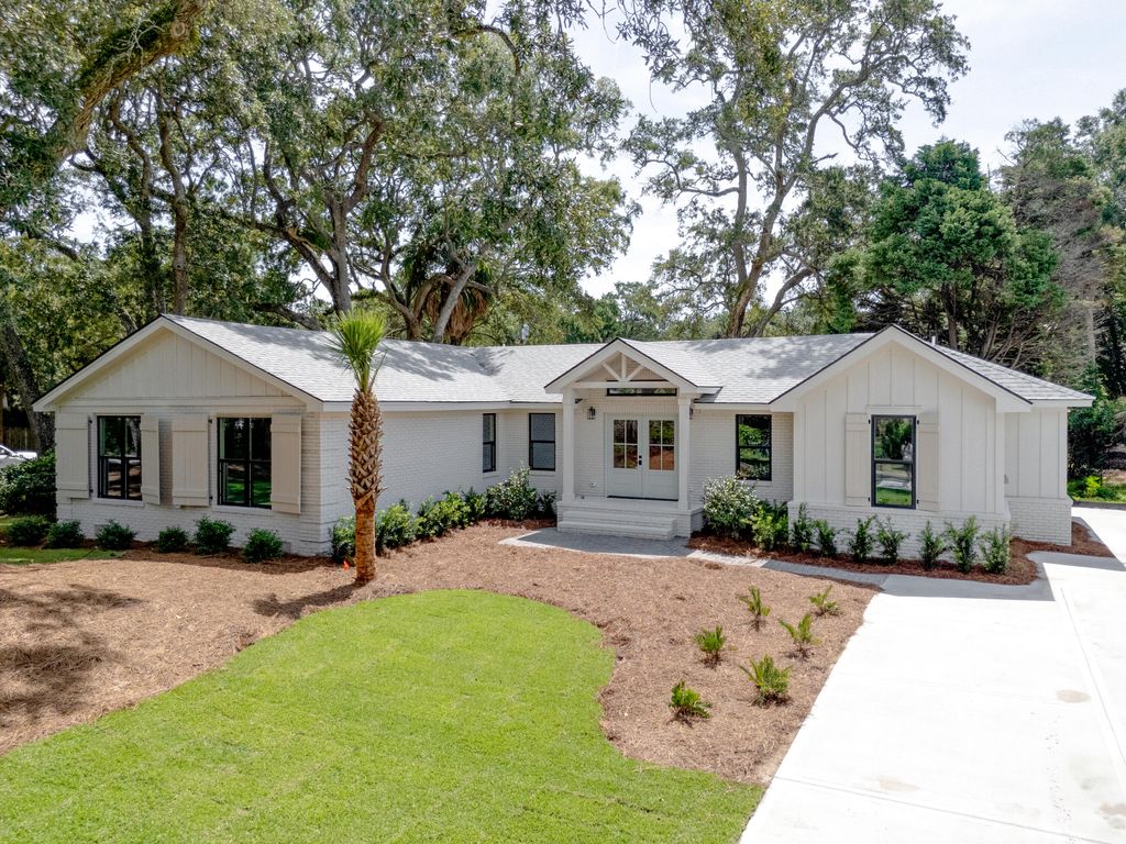 Photo of 2404 Waterway Boulevard, Isle of Palms, SC 29451 (MLS # 25024529)