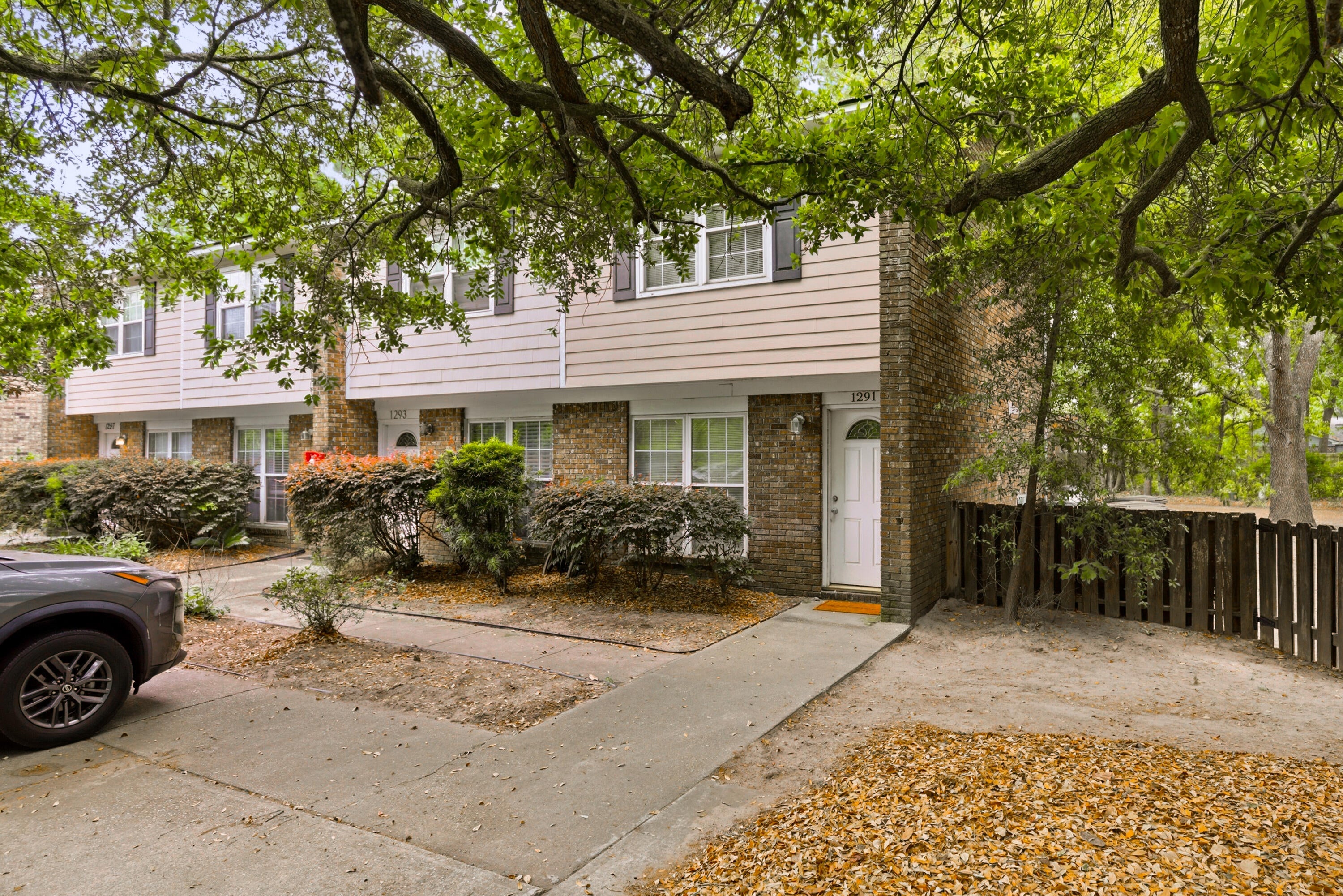 1291 Mathis Ferry Road