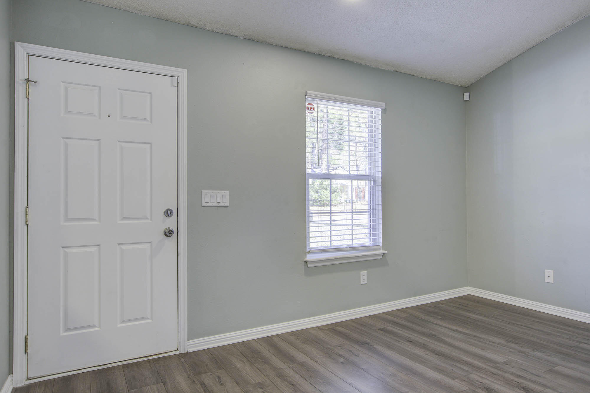 122 Robert Drive