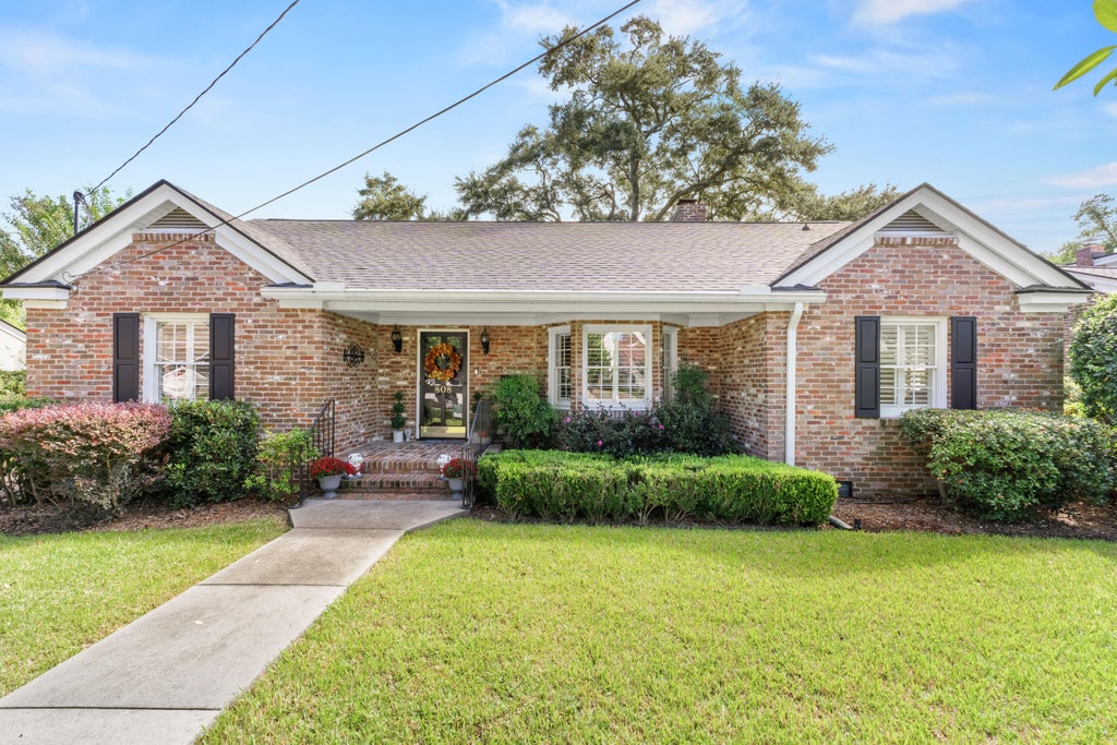 Photo of 808 Sheldon Road, Charleston, SC 29407 (MLS # 26024160)
