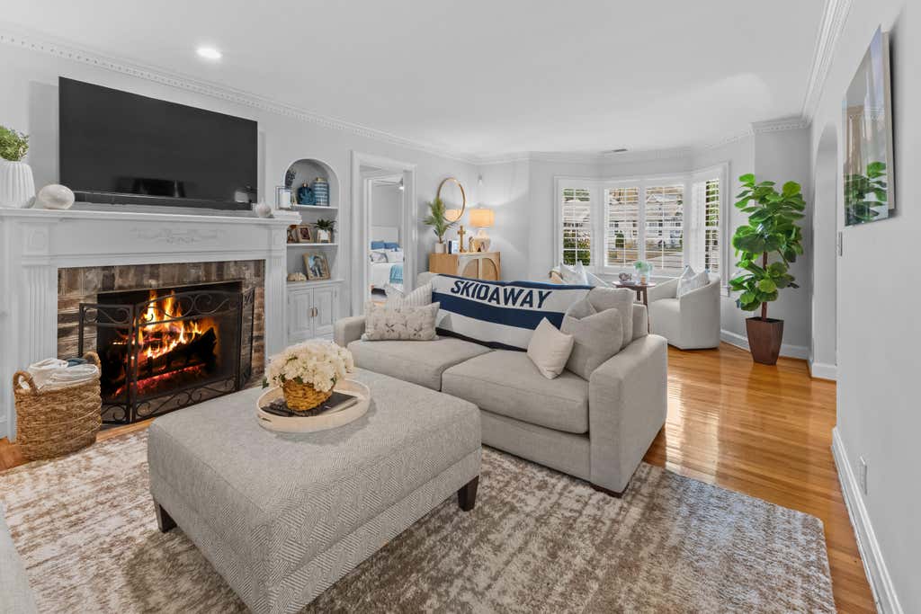 Photo of 808 Sheldon Road, Charleston, SC 29407 (MLS # 26024160)