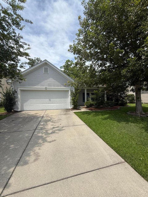 Photo of 522 Mountain Laurel Circle, Goose Creek, SC 29445 (MLS # 26018734)