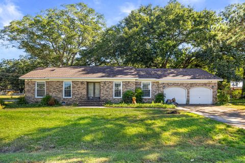 Photo of 1581 Relyea Avenue, Charleston, SC 29412 (MLS # 25028552) Photo of 1581 Relyea Avenue, Charleston, SC 29412 (MLS # 25028552)