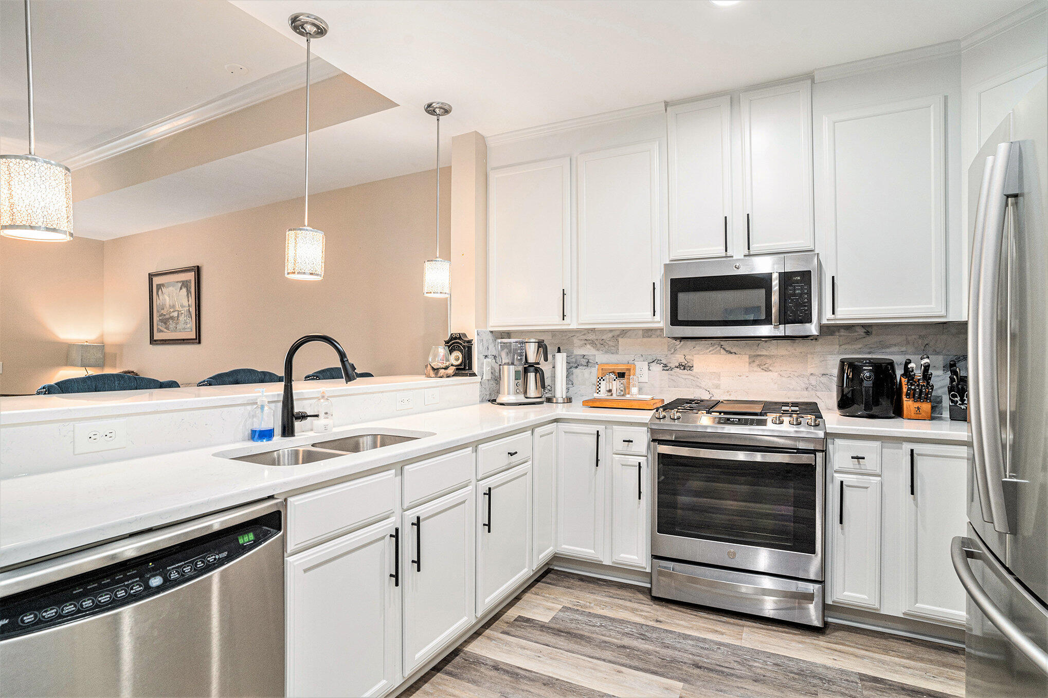 145 Pier View Street 111