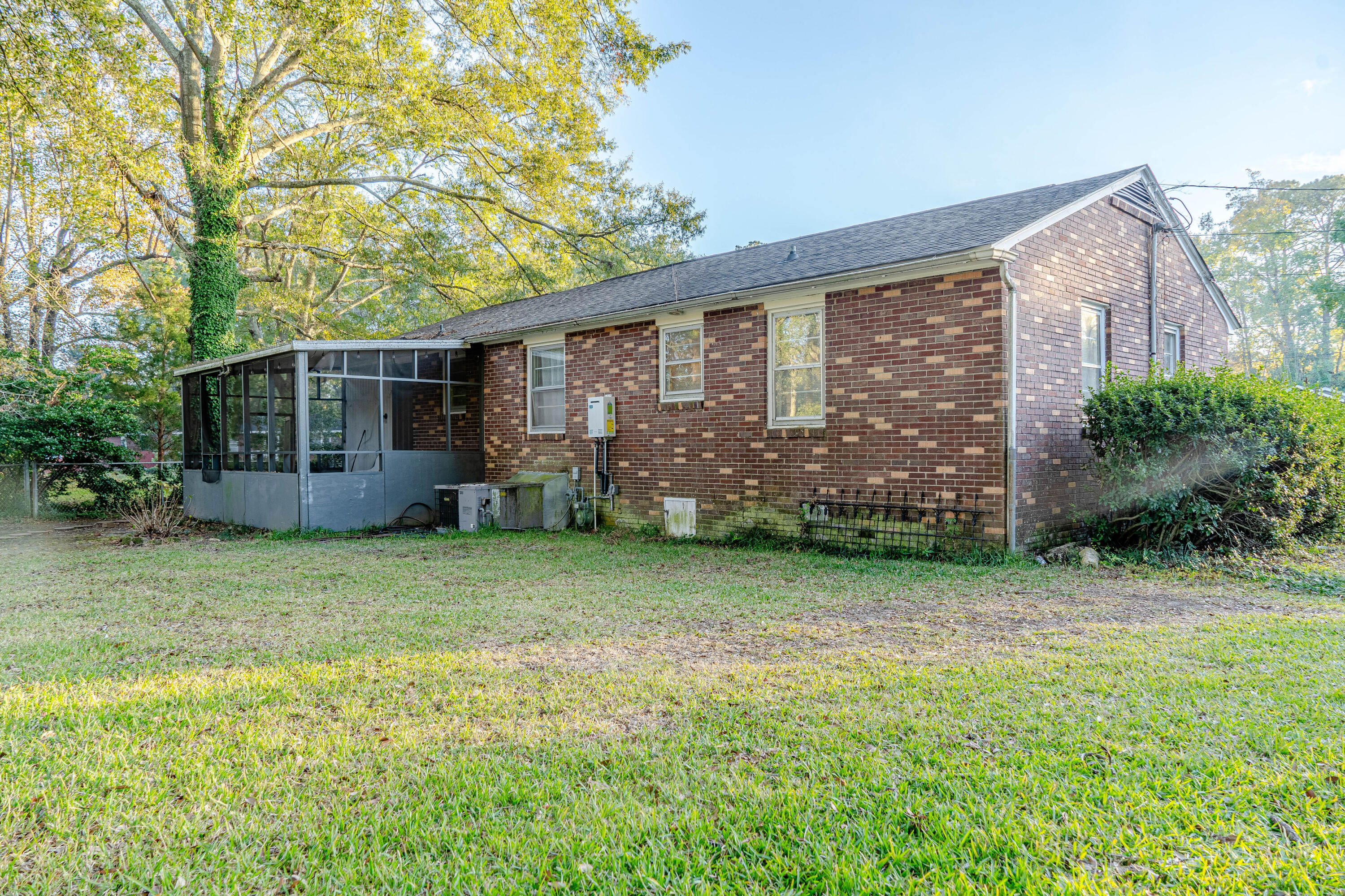 2736 Star Drive