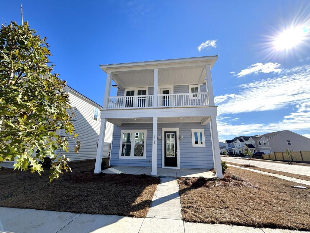 Photo of 1019 Riverbed Retreat Lane, Summerville, SC 29485 (MLS # 25031537)