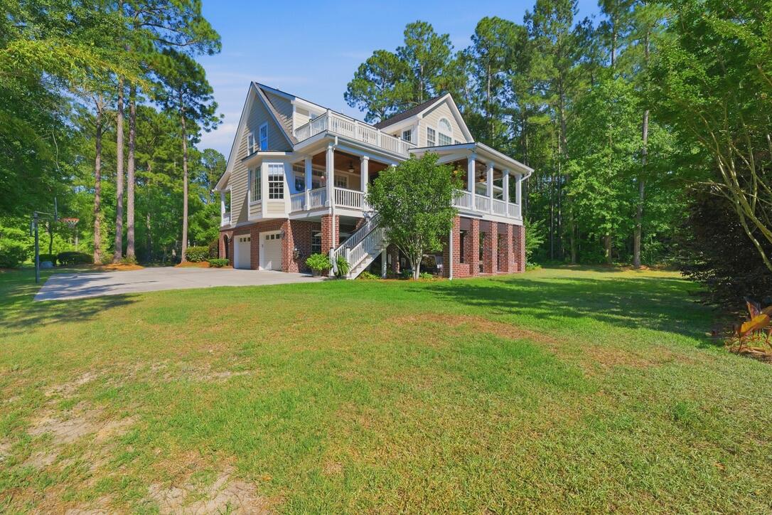 216 Summer Breeze Way