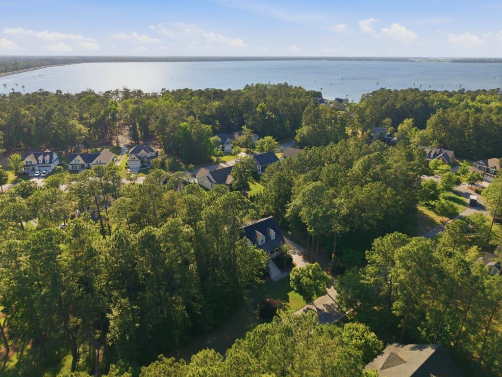 216 Summer Breeze Way