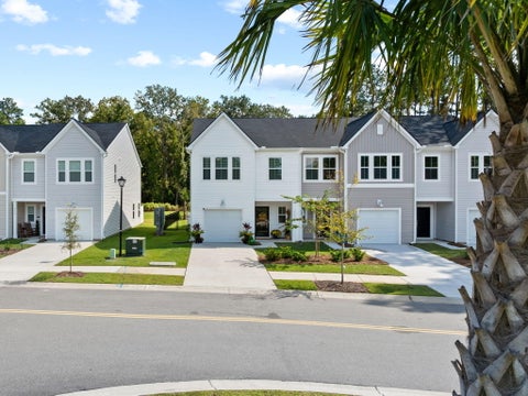 Photo of 5514 Ruby Falls Drive, North Charleston, SC 29420 (MLS # 26028695)
