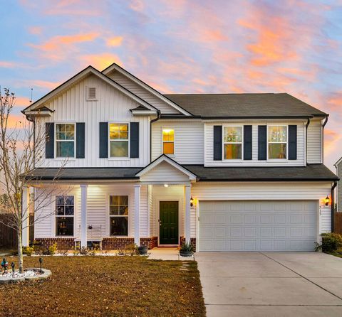 A home in Summerville