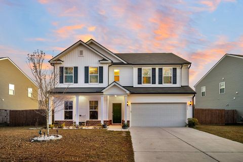 A home in Summerville