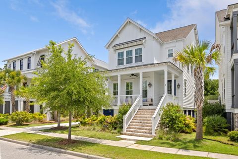 Photo of 1675 Pierce Street, Daniel Island, SC 29492 (MLS # 26018316)