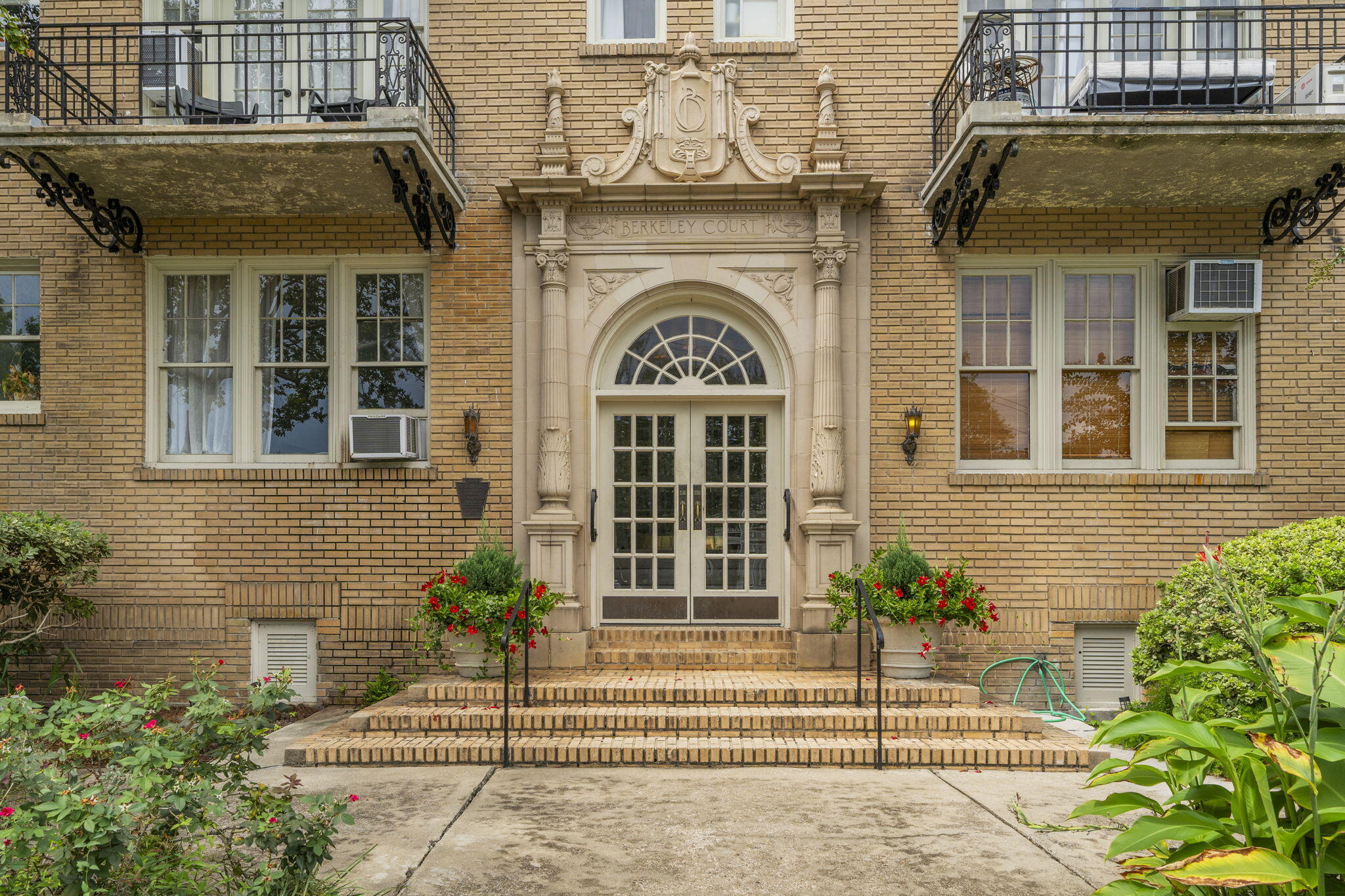 63 Rutledge Avenue Apt 27
