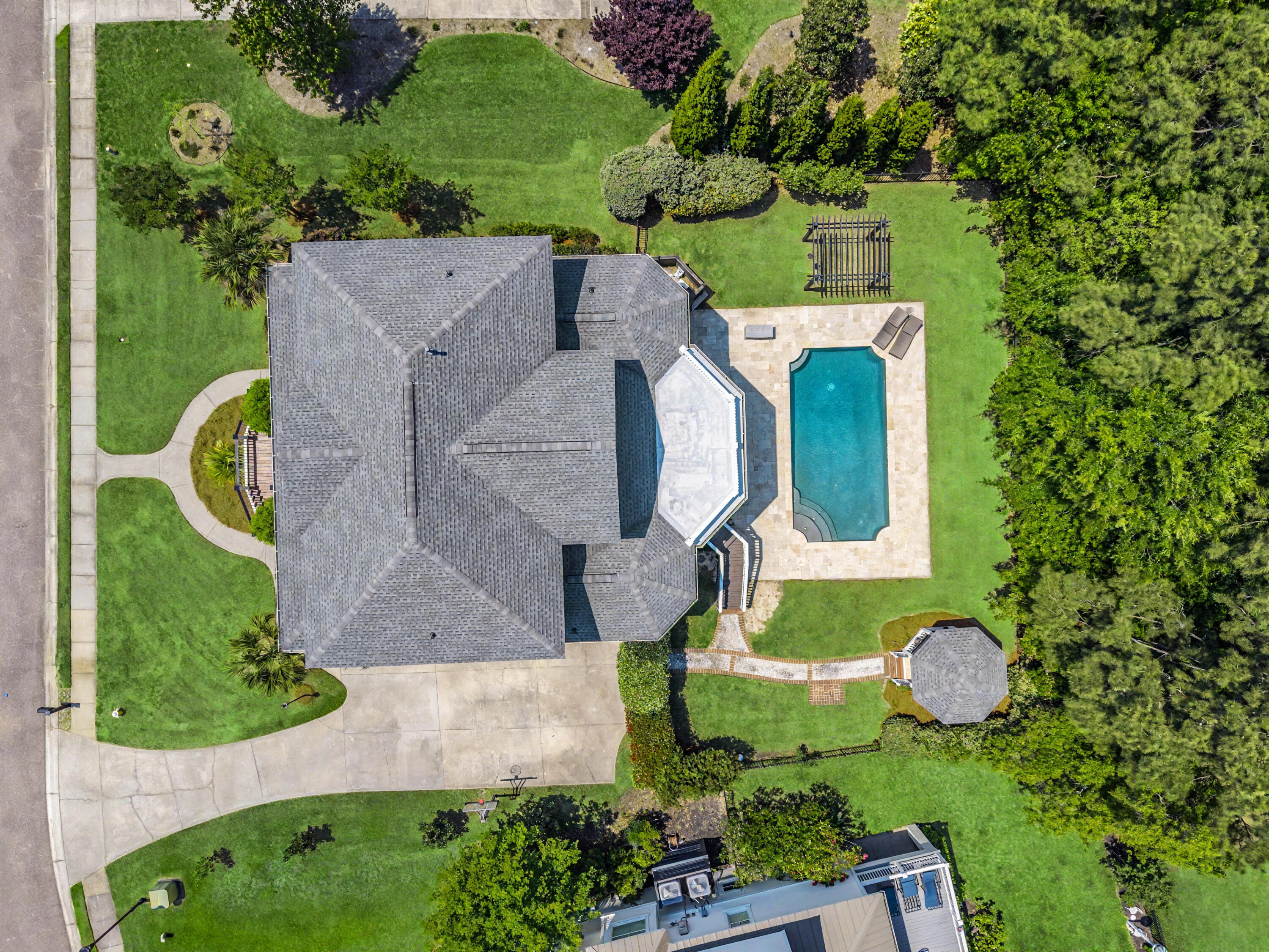 1040 Rivershore Road