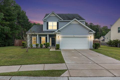 Photo of 424 Gianna Lane, Goose Creek, SC 29445 (MLS # 25028007)