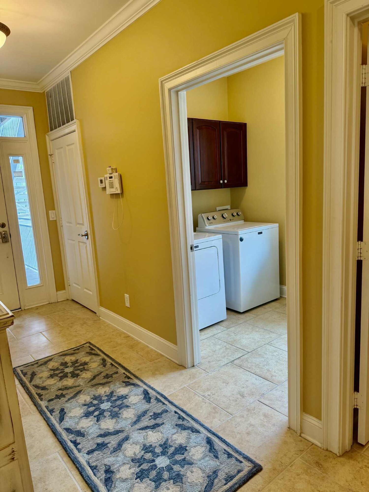 1096 Bridgeview Lane A204