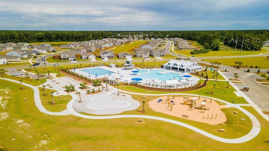 Photo of 350 Willow Run Drive, Summerville, SC 29486 (MLS # 26022284)