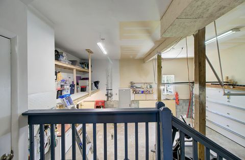 listing image 54