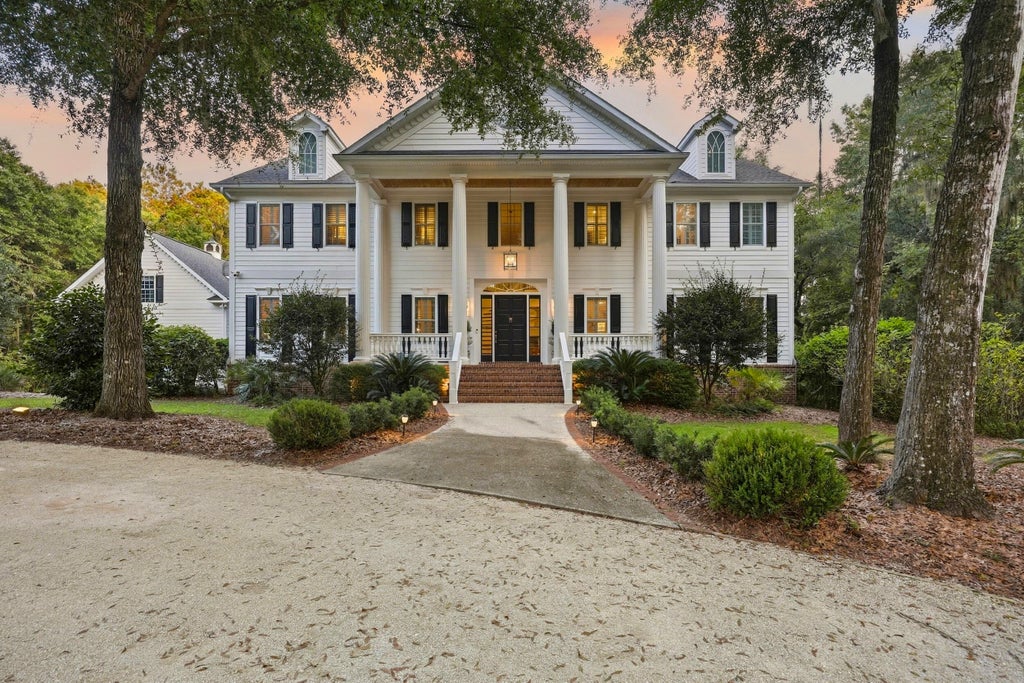 Photo of 285 Brickwell Lane, Pawleys Island, SC 29585 (MLS # 26026408)