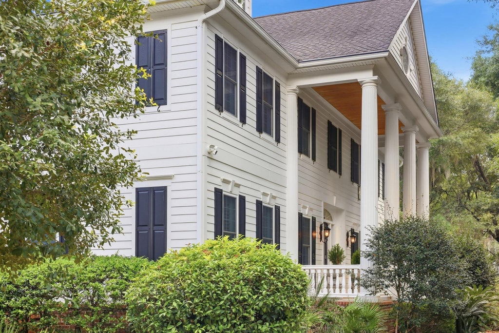Photo of 285 Brickwell Lane, Pawleys Island, SC 29585 (MLS # 26026408)